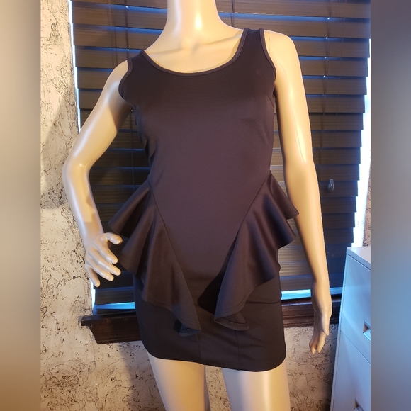 ❤3/$30. TRAC BLACK MINI DRESS - Picture 5 of 5